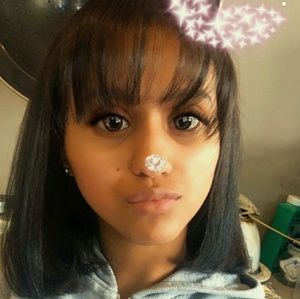 Meet your Posher, Celines